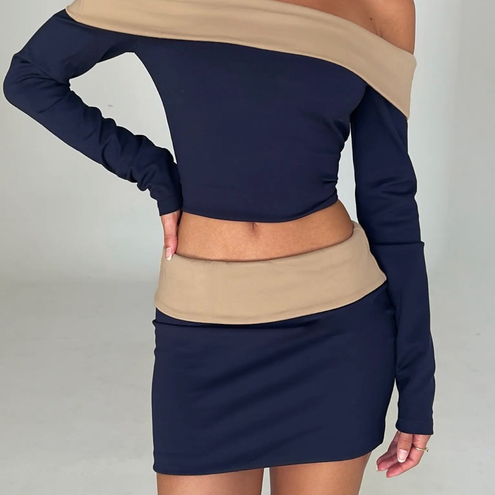 NWT Tiger Mist Imogen long sleeve top + skirt set. Size xs - Picture 2 of 7